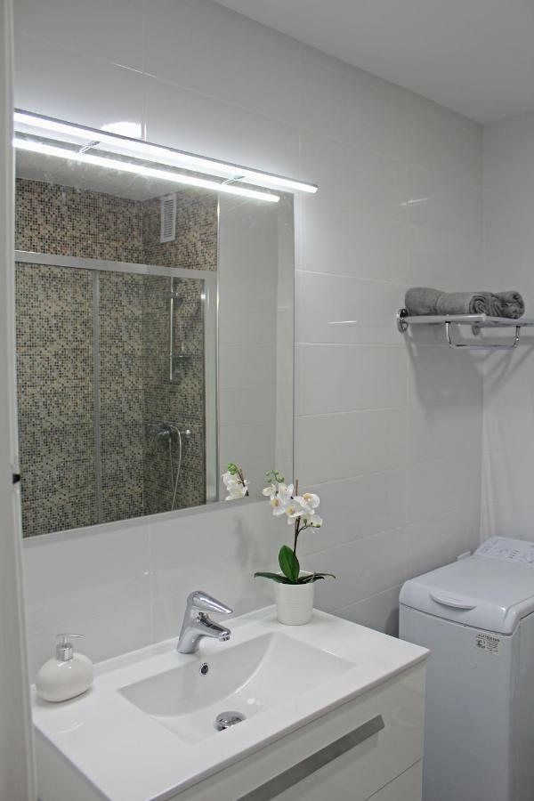 Beach Apartment El Faro Torrox Exteriör bild