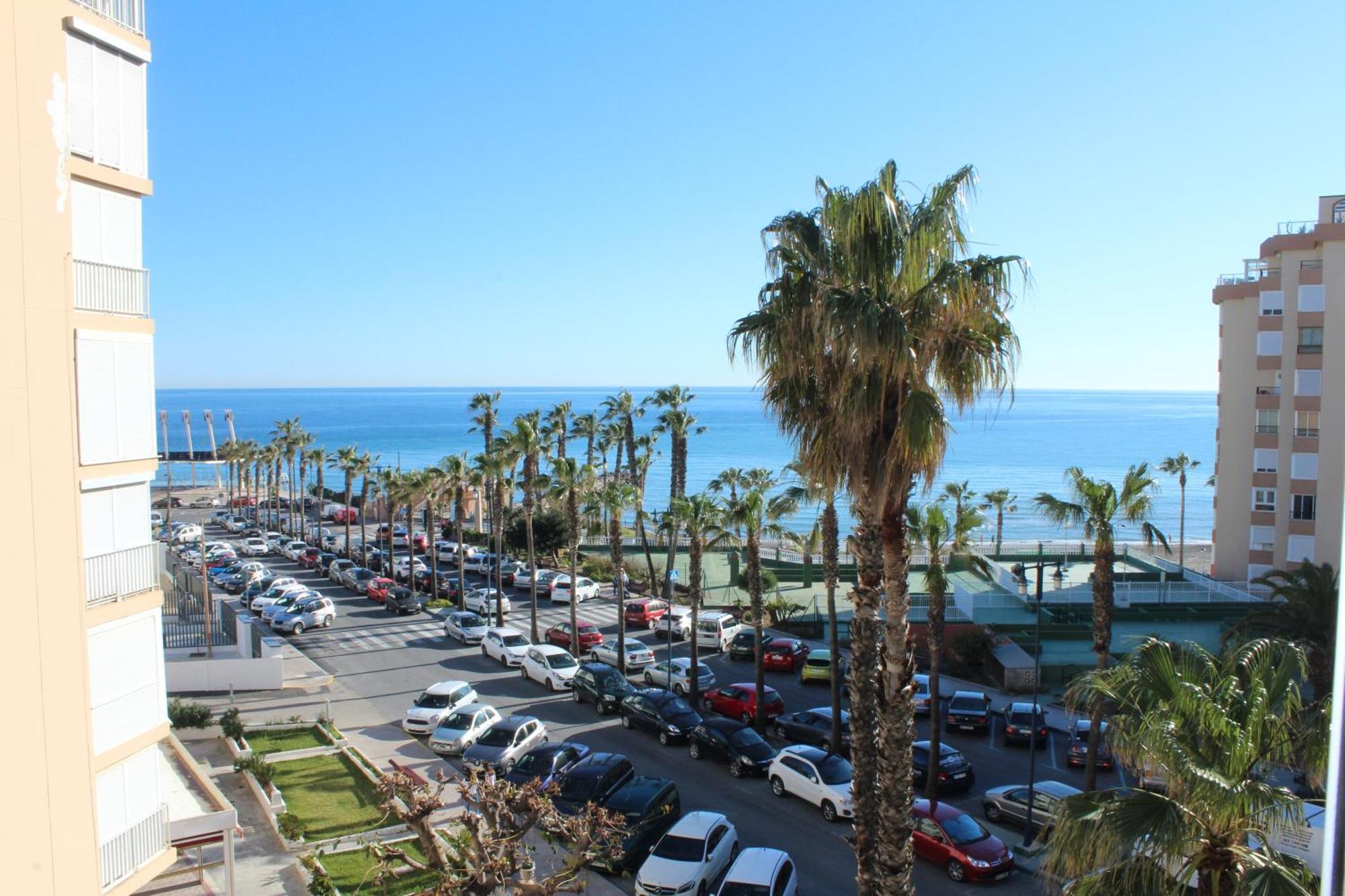 Beach Apartment El Faro Torrox Exteriör bild